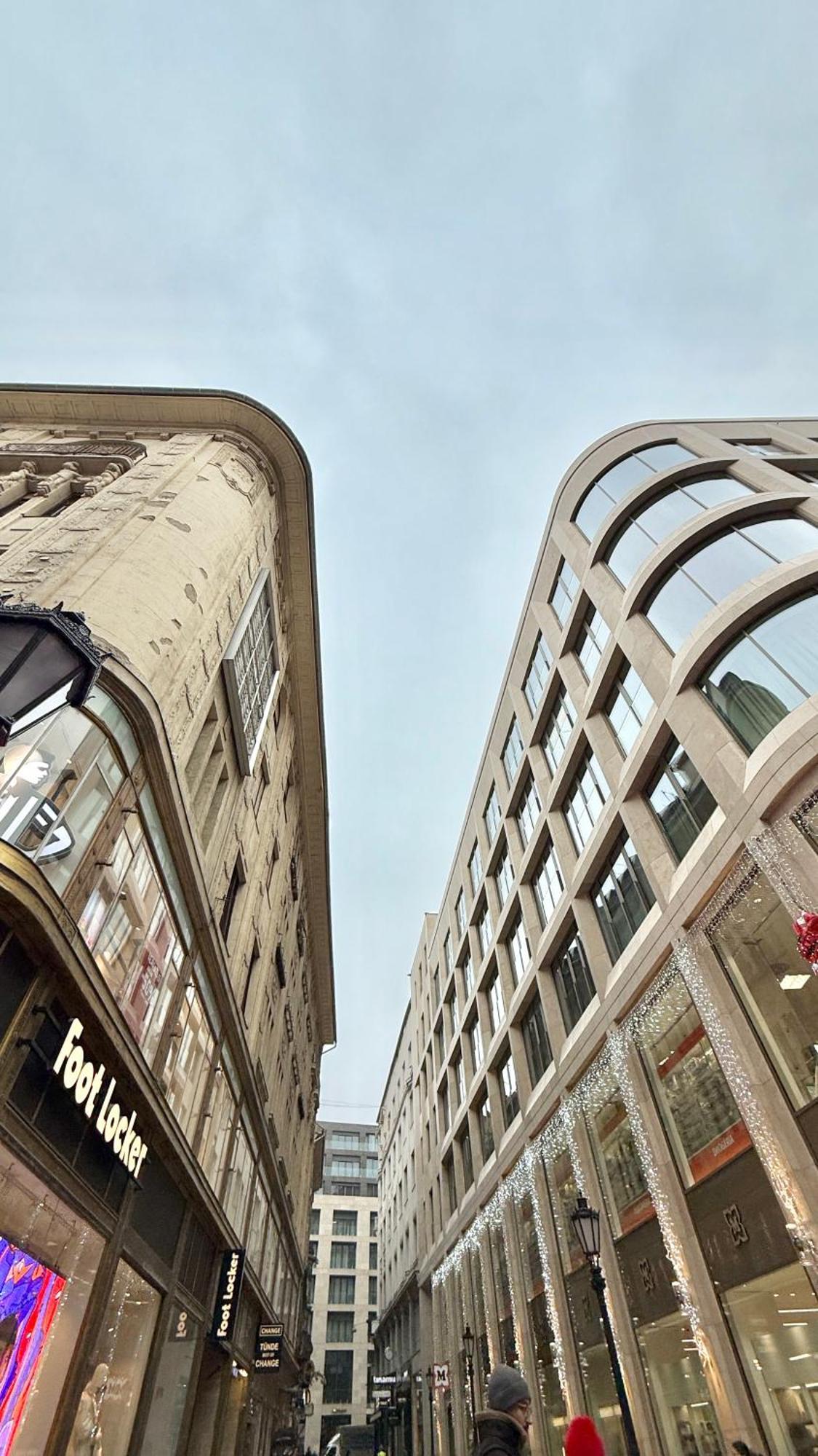 City Centrum Fashionstreet Apartman Apartment *